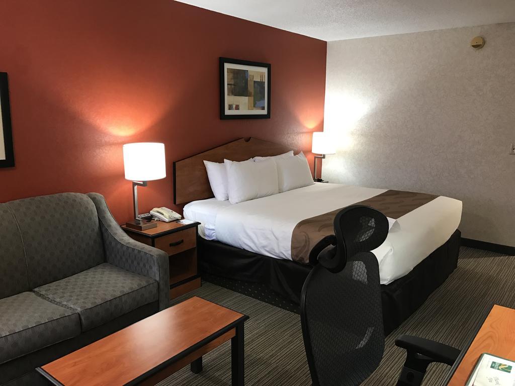 Quality Inn & Suites Garden Of The Gods Colorado Springs Kültér fotó
